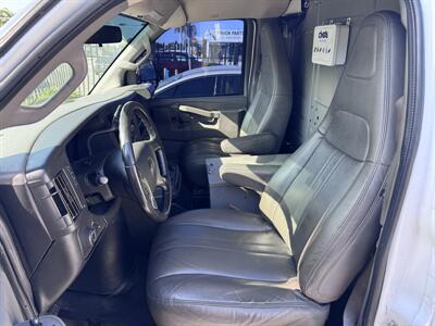 2019 Chevrolet Express 3500   - Photo 12 - Miami, FL 33147
