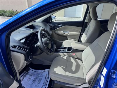 2018 Ford Escape SE   - Photo 14 - Miami, FL 33147