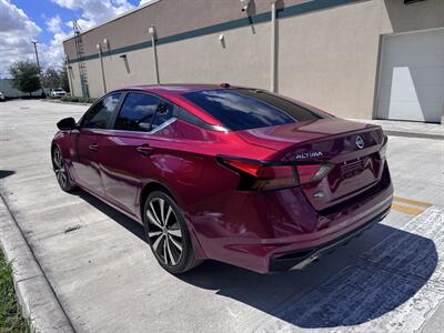 2019 Nissan Altima 2.5 SR   - Photo 5 - Miami, FL 33147
