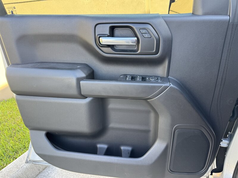 2021 Chevrolet Silverado 1500 Work Truck - Photo 10 - Miami, FL 33147