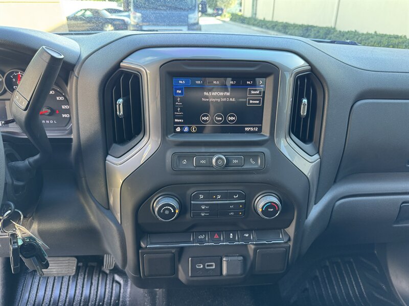 2021 Chevrolet Silverado 1500 Work Truck - Photo 7 - Miami, FL 33147