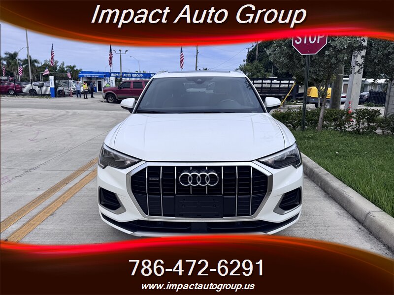 2020 Audi Q3 quattro Premium 45 TFSI  