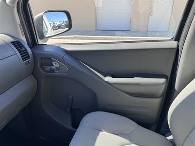 2016 Nissan Frontier S   - Photo 12 - Miami, FL 33147