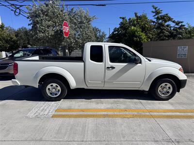 2016 Nissan Frontier S   - Photo 4 - Miami, FL 33147