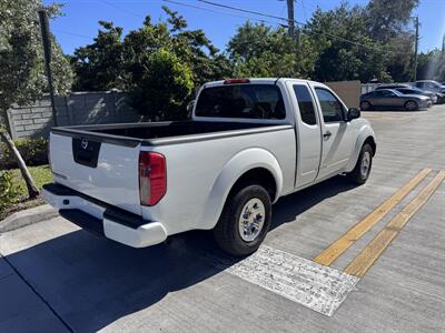 2016 Nissan Frontier S   - Photo 5 - Miami, FL 33147
