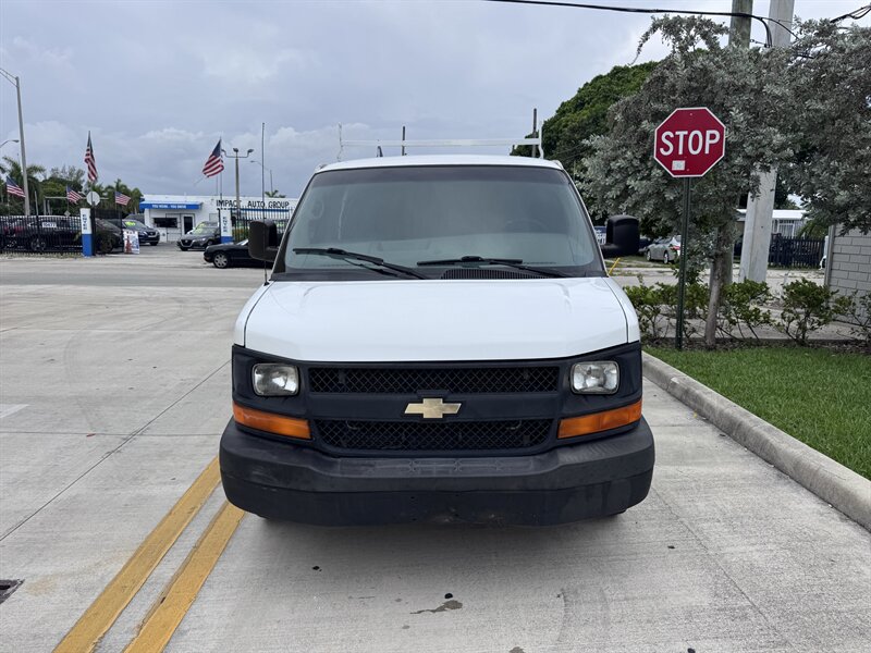 2015 Chevrolet Express 2500 - Photo 2 - Miami, FL 33147