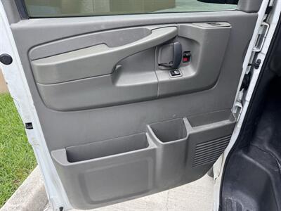 2015 Chevrolet Express 2500 - Photo 12 - Miami, FL 33147