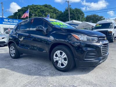 2018 Chevrolet Trax LS   - Photo 6 - Miami, FL 33147