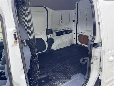 2010 Ford Transit Connect XLT - Photo 15 - Miami, FL 33147