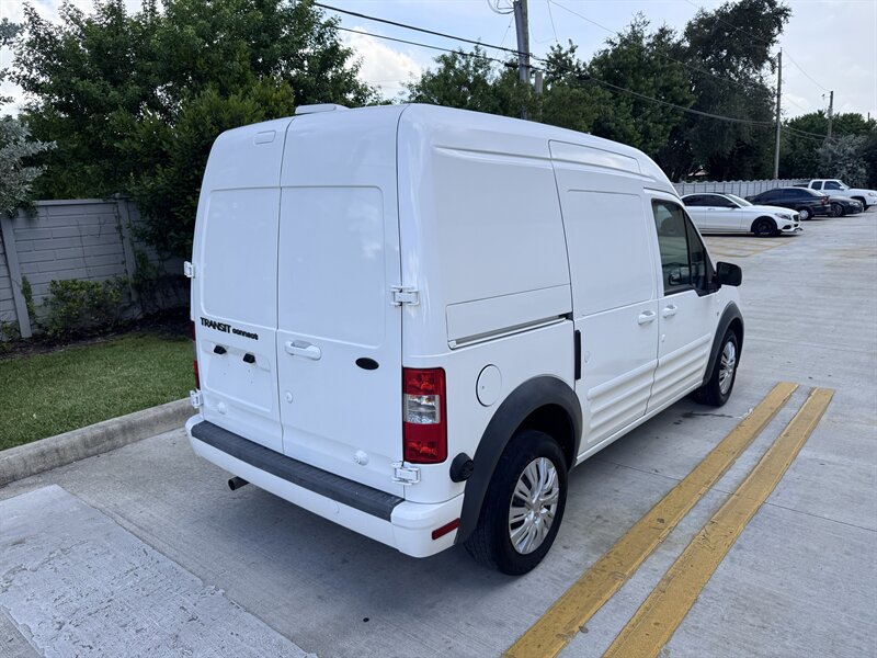 2010 Ford Transit Connect XLT - Photo 4 - Miami, FL 33147
