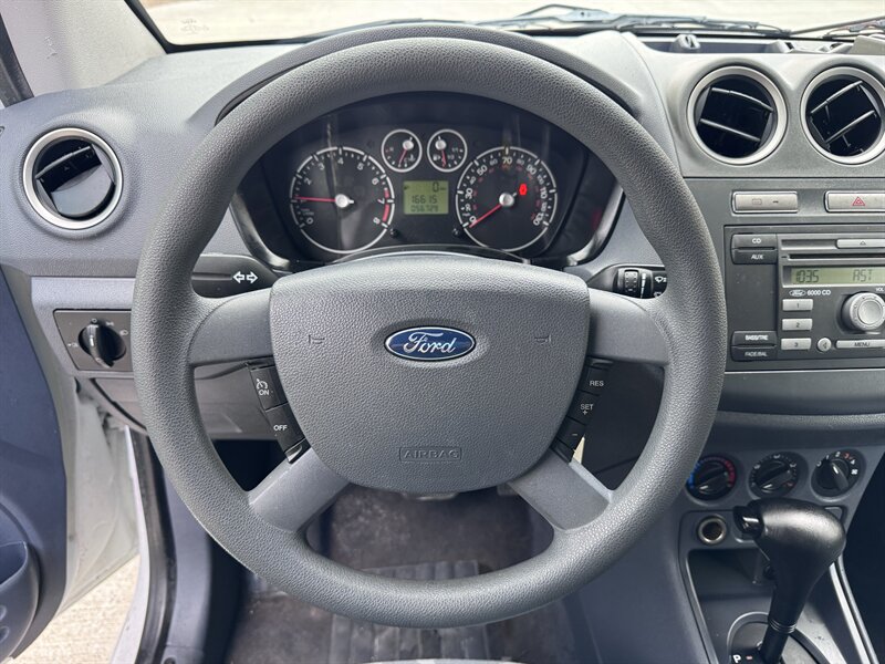 2010 Ford Transit Connect XLT - Photo 9 - Miami, FL 33147