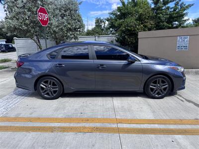 2021 Kia Forte GT-Line   - Photo 8 - Miami, FL 33147