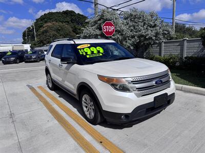 2014 Ford Explorer XLT   - Photo 2 - Miami, FL 33147