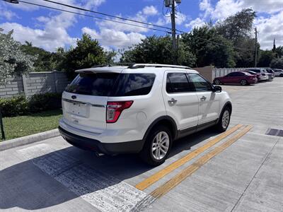 2014 Ford Explorer XLT   - Photo 6 - Miami, FL 33147