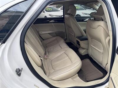 2013 Lincoln MKZ   - Photo 11 - Miami, FL 33147