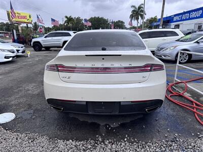 2013 Lincoln MKZ   - Photo 6 - Miami, FL 33147