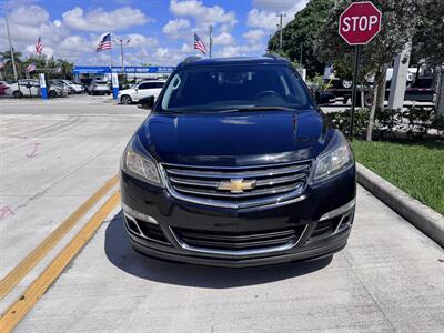 2017 Chevrolet Traverse LT   - Photo 2 - Miami, FL 33147