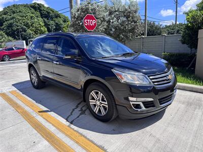 2017 Chevrolet Traverse LT   - Photo 3 - Miami, FL 33147