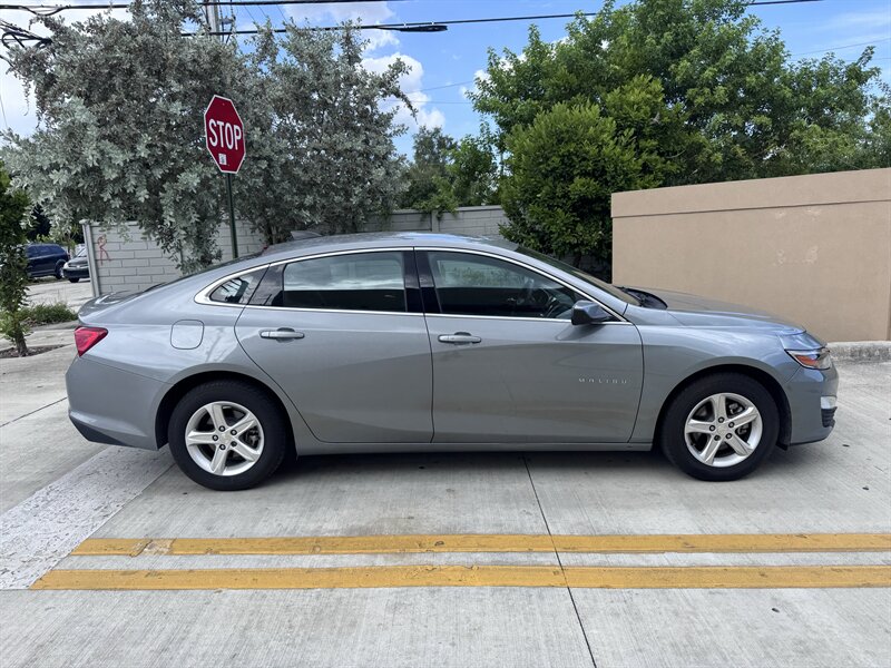 2023 Chevrolet Malibu LS Fleet - Photo 4 - Miami, FL 33147