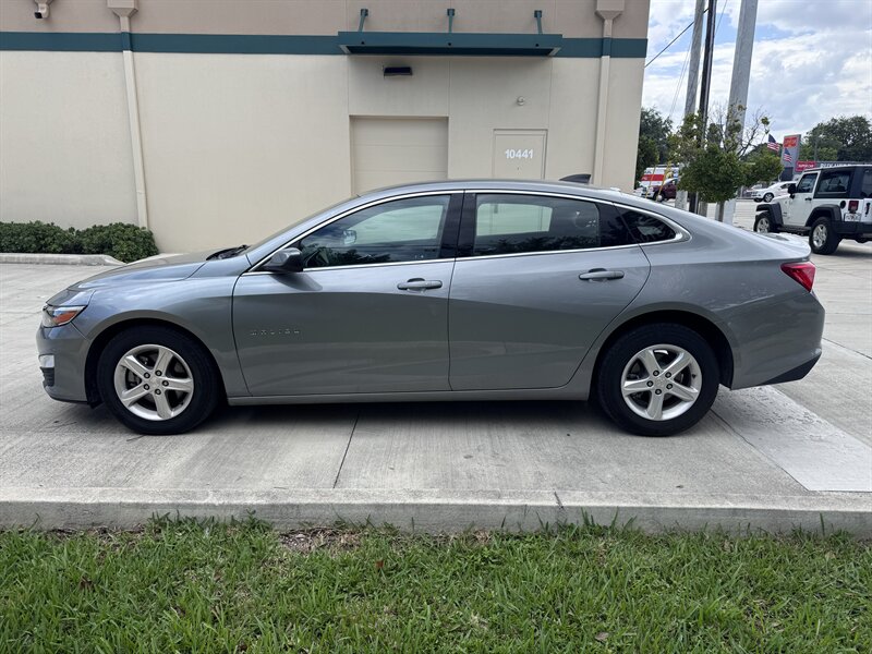 2023 Chevrolet Malibu LS Fleet - Photo 8 - Miami, FL 33147