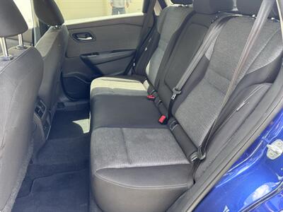 2023 Nissan Rogue SV - Photo 15 - Miami, FL 33147