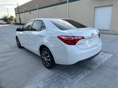 2017 Toyota Corolla LE   - Photo 7 - Miami, FL 33147