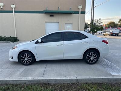 2017 Toyota Corolla LE   - Photo 8 - Miami, FL 33147