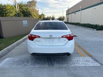 2017 Toyota Corolla LE   - Photo 6 - Miami, FL 33147