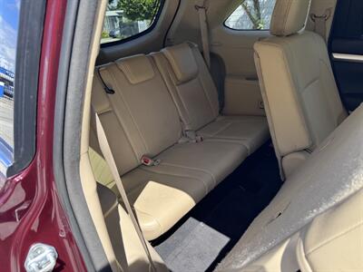 2017 Toyota Highlander XLE   - Photo 16 - Miami, FL 33147