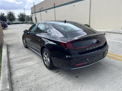 2023 Hyundai SONATA SE - Photo 7 - Miami, FL 33147