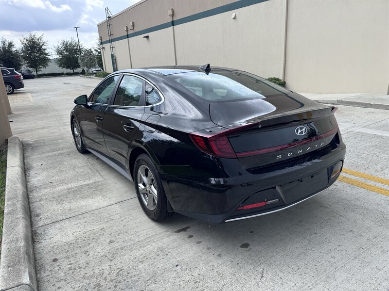 2023 Hyundai SONATA SE - Photo 7 - Miami, FL 33147