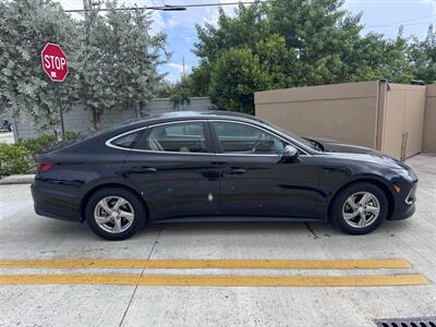 2023 Hyundai SONATA SE - Photo 4 - Miami, FL 33147