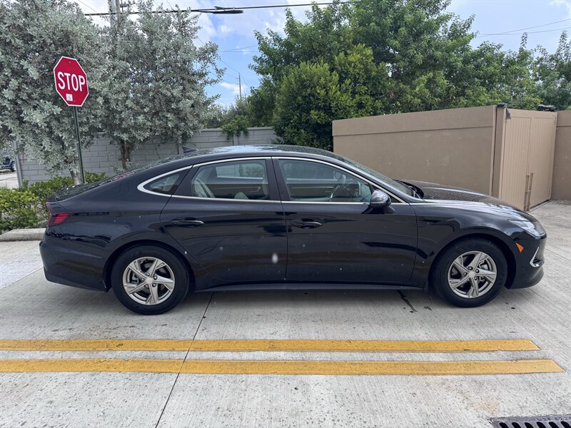 2023 Hyundai SONATA SE - Photo 4 - Miami, FL 33147