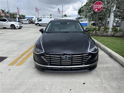 2023 Hyundai SONATA SE - Photo 2 - Miami, FL 33147