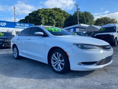 2015 Chrysler 200 Limited   - Photo 6 - Miami, FL 33147