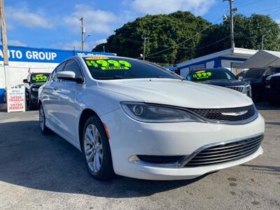 2015 Chrysler 200 Limited   - Photo 10 - Miami, FL 33147