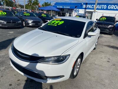 2015 Chrysler 200 Limited   - Photo 11 - Miami, FL 33147