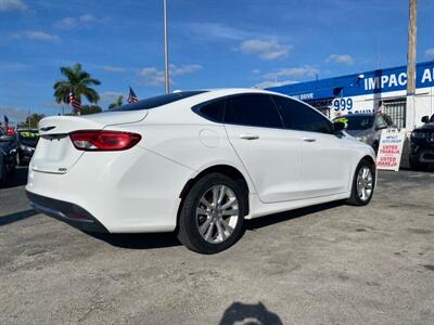 2015 Chrysler 200 Limited   - Photo 20 - Miami, FL 33147