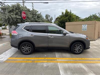 2016 Nissan Rogue SL   - Photo 4 - Miami, FL 33147