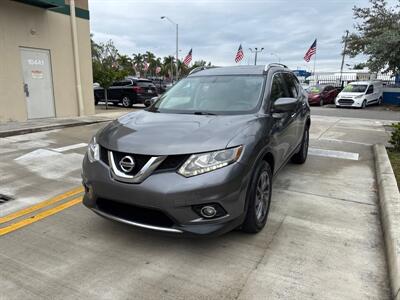 2016 Nissan Rogue SL   - Photo 1 - Miami, FL 33147