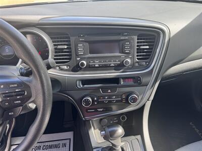 2015 Kia Optima LX   - Photo 10 - Miami, FL 33147