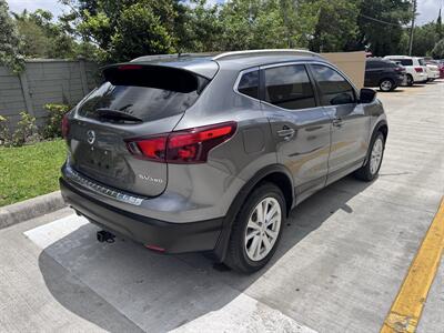 2017 Nissan Rogue Sport SV   - Photo 5 - Miami, FL 33147