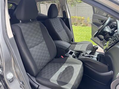 2017 Nissan Rogue Sport SV   - Photo 16 - Miami, FL 33147