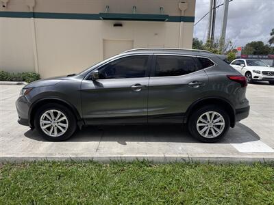 2017 Nissan Rogue Sport SV   - Photo 8 - Miami, FL 33147