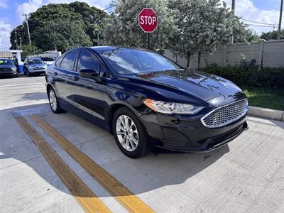 2019 Ford Fusion SE   - Photo 4 - Miami, FL 33147