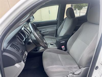 2015 Toyota Tacoma PreRunner V6 - Photo 14 - Miami, FL 33147