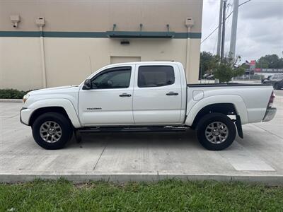 2015 Toyota Tacoma PreRunner V6 - Photo 8 - Miami, FL 33147