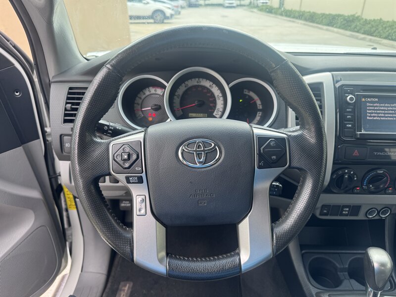 2015 Toyota Tacoma PreRunner V6 - Photo 9 - Miami, FL 33147