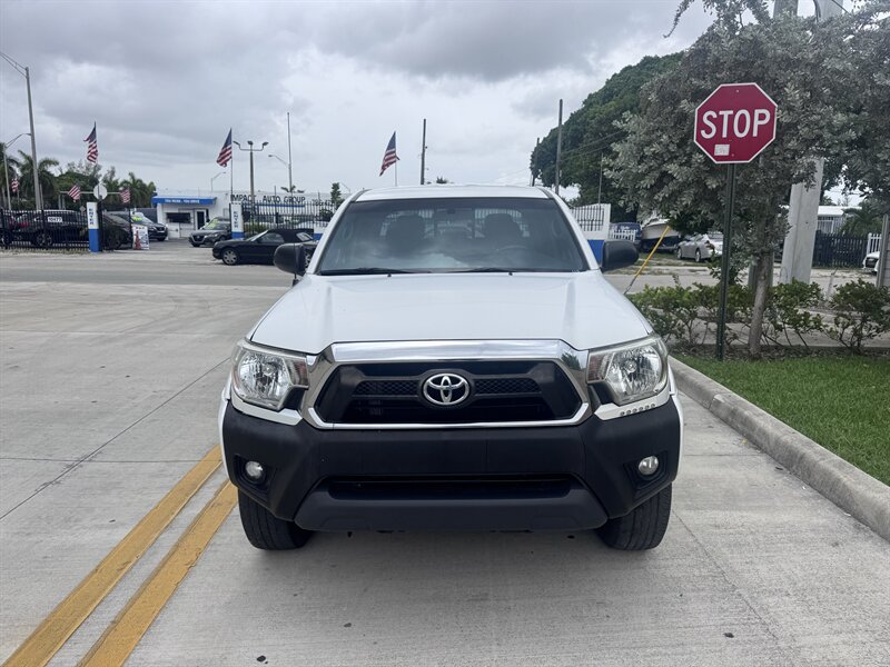 2015 Toyota Tacoma PreRunner V6 - Photo 2 - Miami, FL 33147