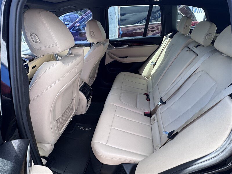 2018 BMW X3 xDrive30i - Photo 10